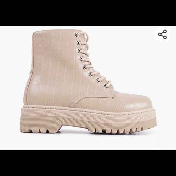 Qupid Back In Time Combat Snake Skin Boots Size: 10 (F) - Picture 3 of 4